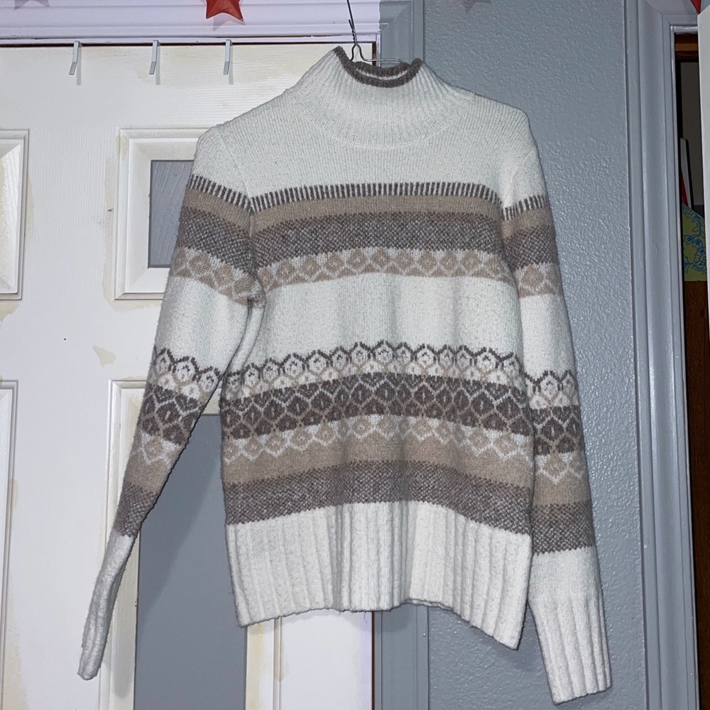 Aspen Women’s Turtleneck Sweater